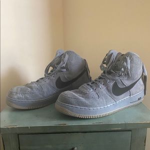 Blue Nike Hightop's (13 M)